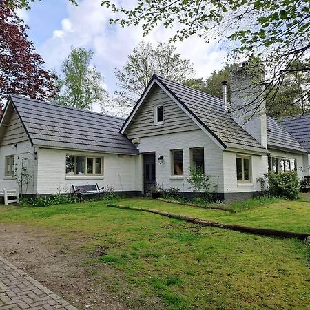 Lanke Garden Studio Rijsbergen Bagian luar foto